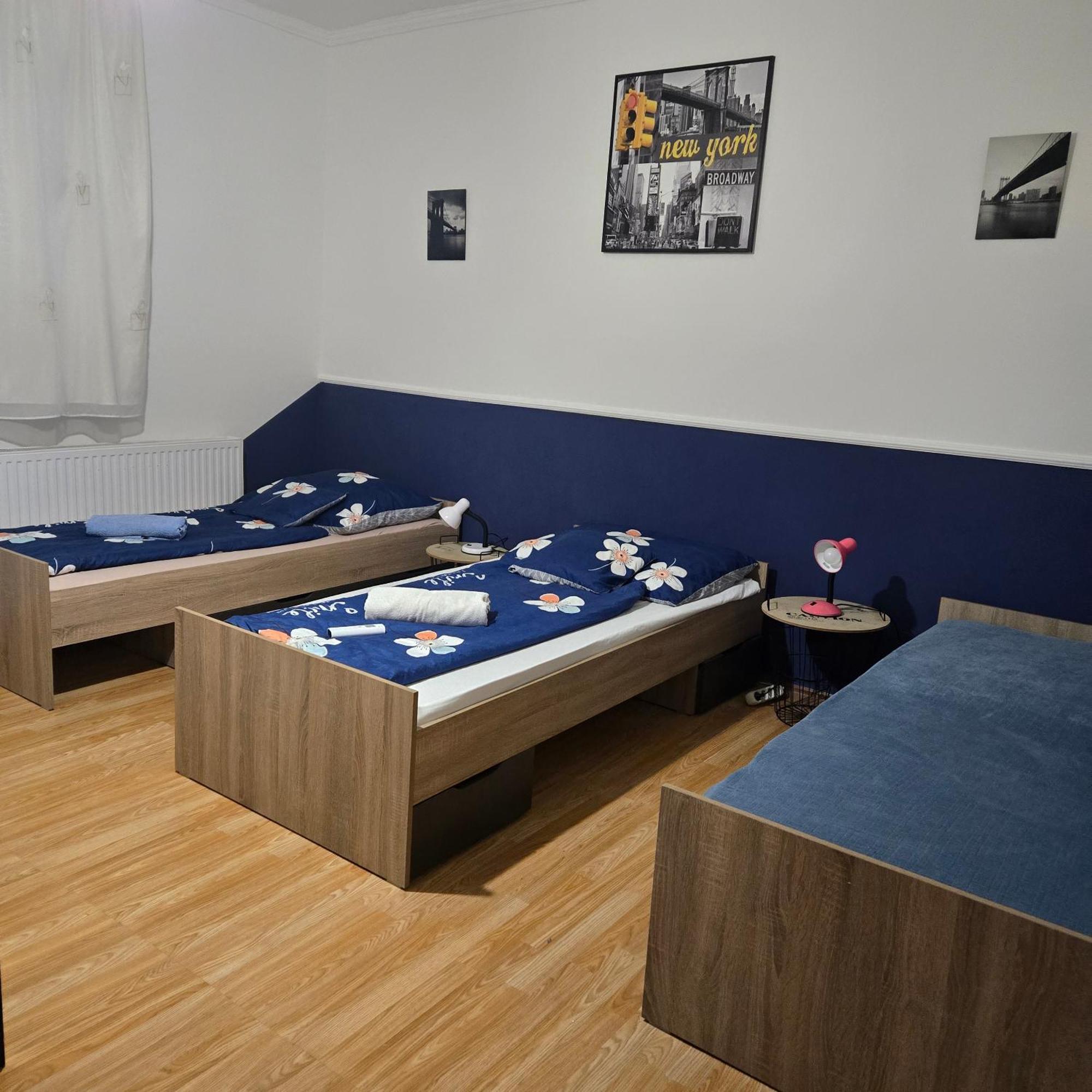Orsi Apartman / Vendeghaz Kecskemet Ngoại thất bức ảnh